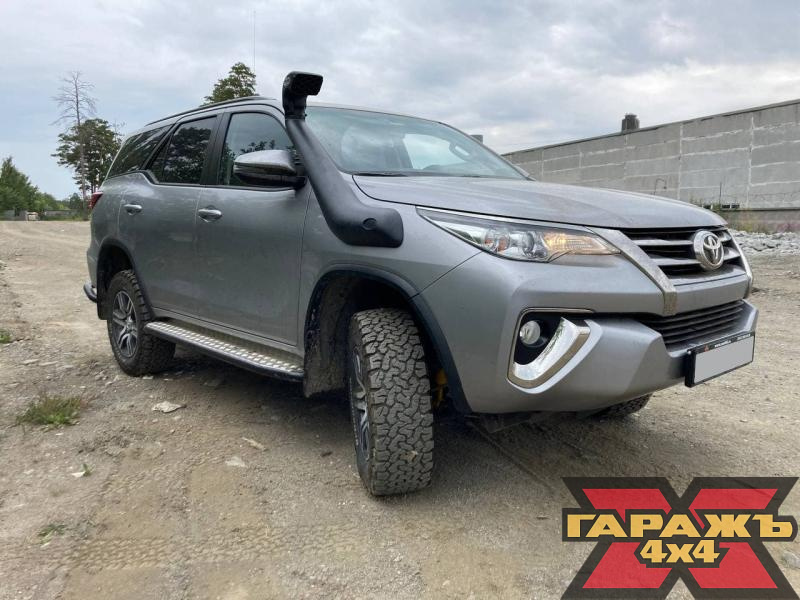 Toyota Fortuner AT 31"