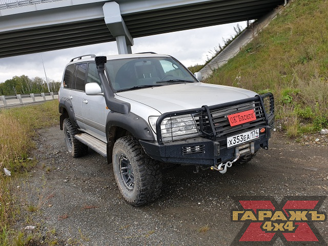 Land Cruiser 100