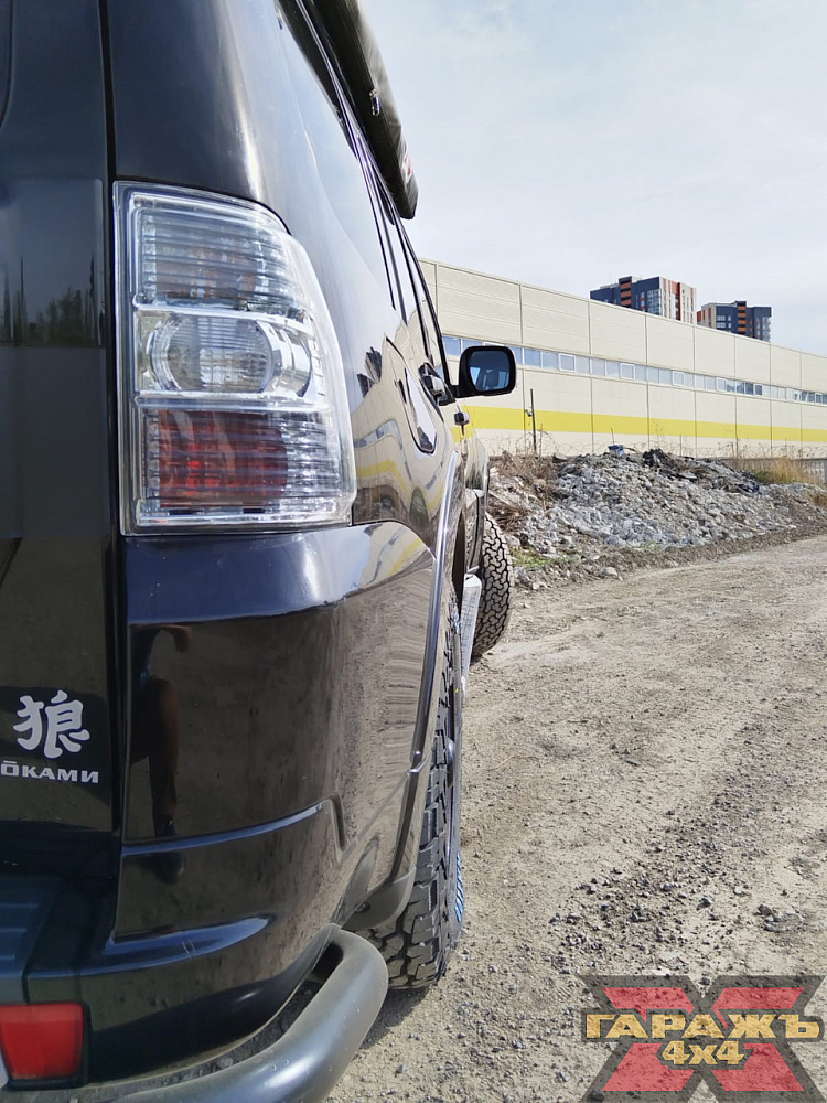 Mitsubishi Pajero IV Expedition