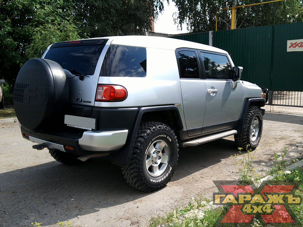 Toyota FJ Cruiser MT 33