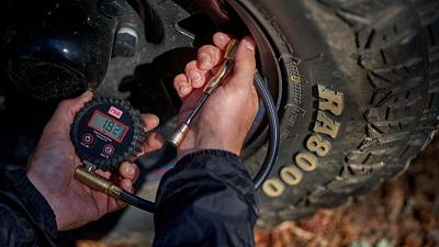 Манометры и дефляторы РИФ - новое поступление на склад!