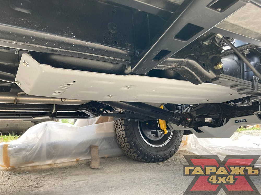 Toyota Hilux Black Onyx 2021 AT 32"
