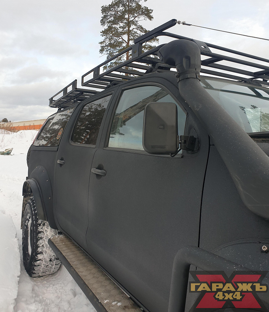 Toyota Hilux MT 35 Black Raptor