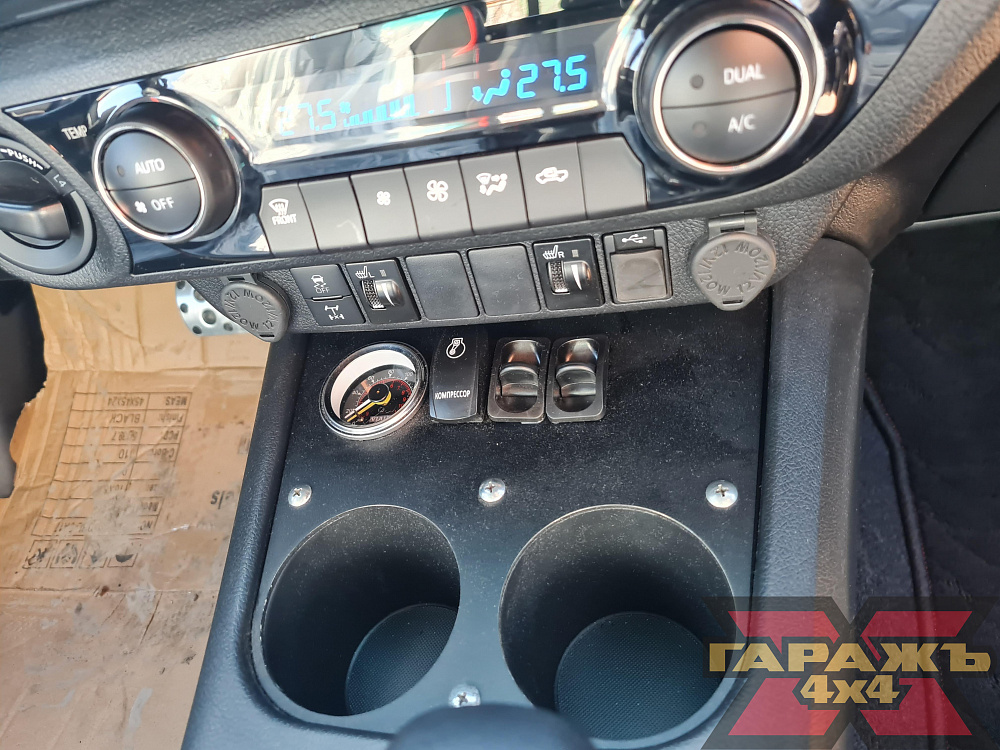 Toyota Hilux Revo Автодом