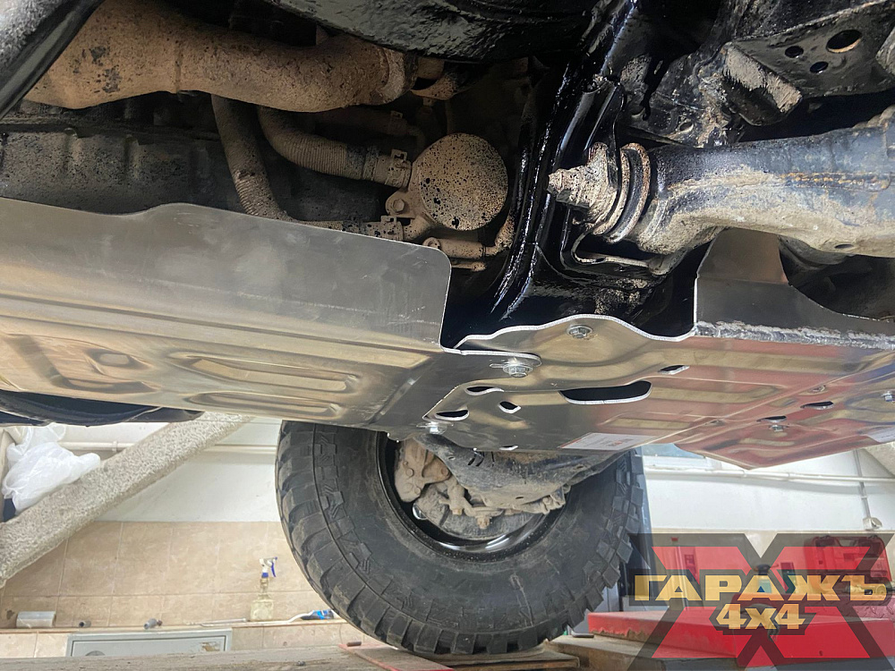 TLC Prado 150 MT 35