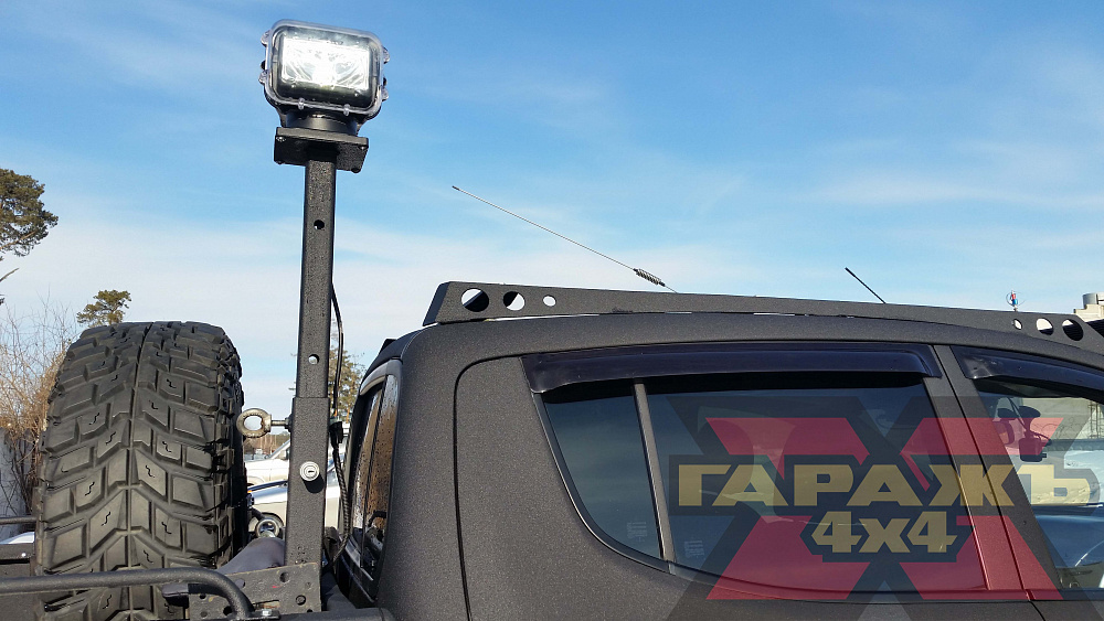 Mitsubishi L200 Triton МT 35 Black Raptor