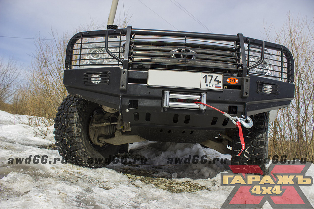 Toyota Land Cruiser 100 MT 35