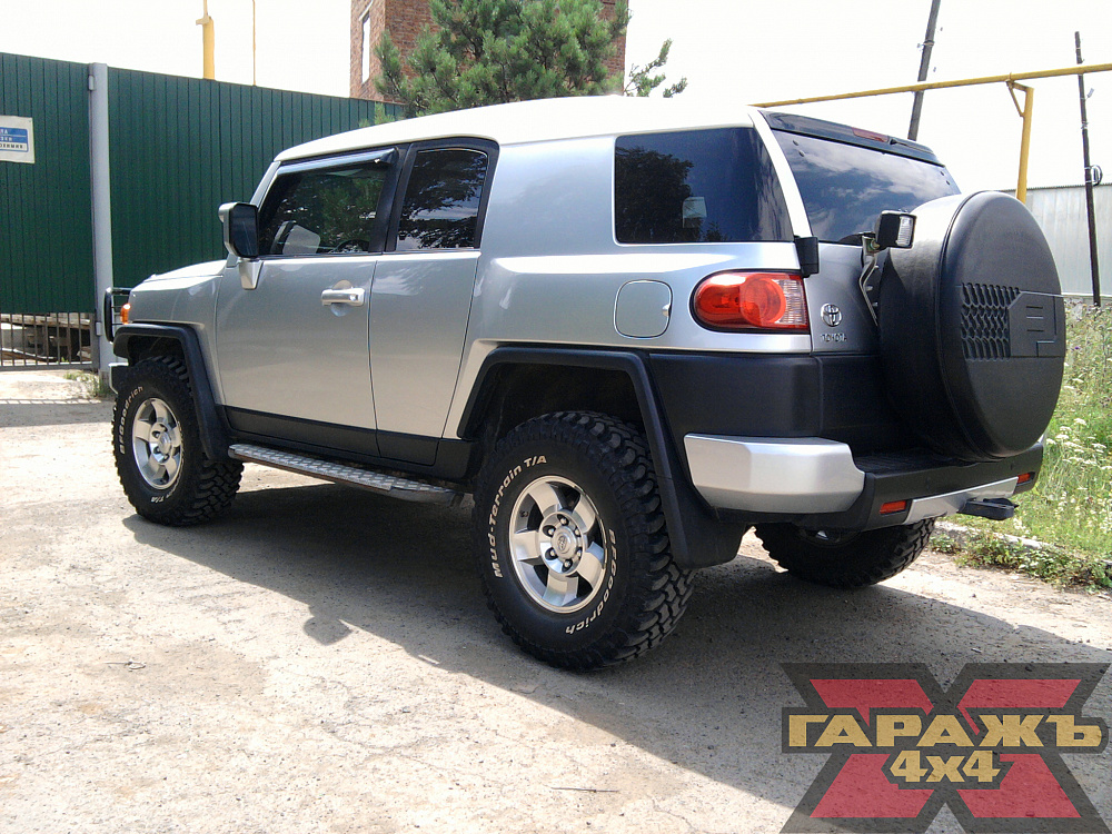 Toyota FJ Cruiser MT 33