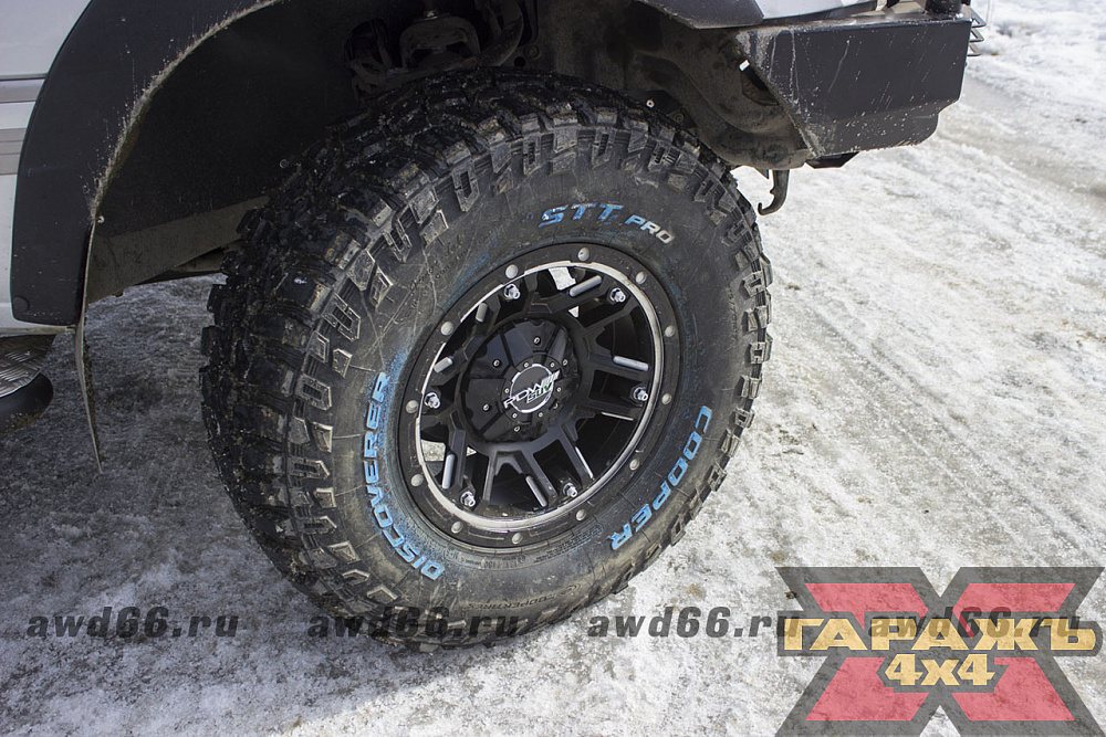 Toyota Land Cruiser 100 MT 35