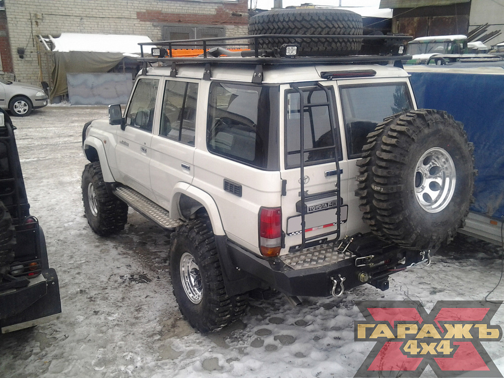 Toyota Land Cruiser 76 XT 38