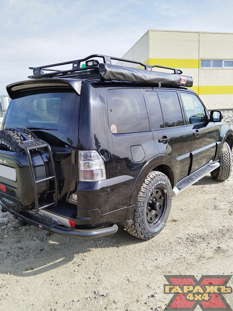 Mitsubishi Pajero IV Expedition