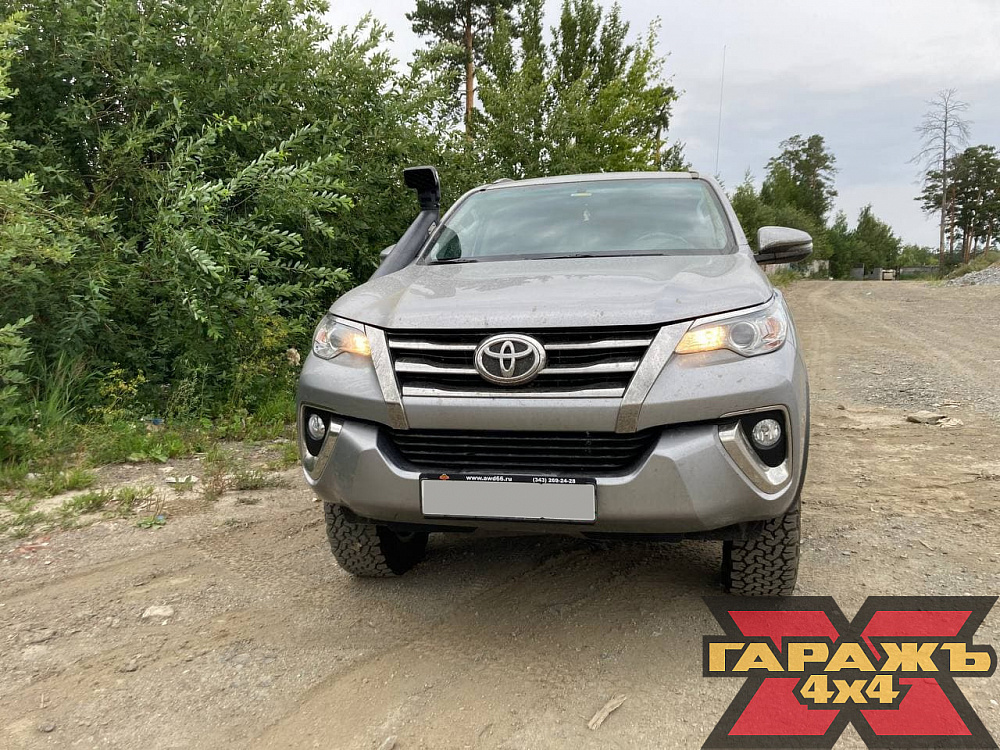 Toyota Fortuner AT 31"