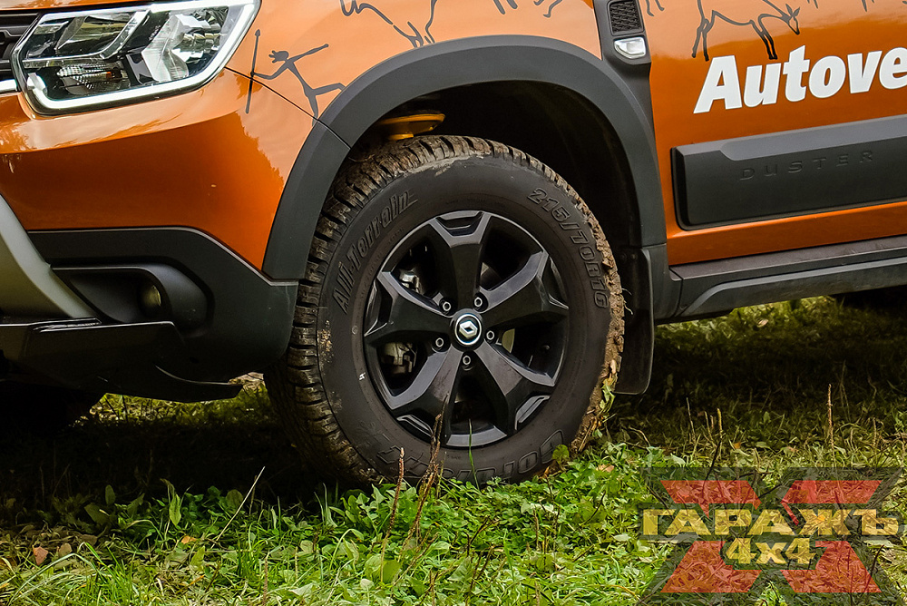 Renault Duster AT 28"