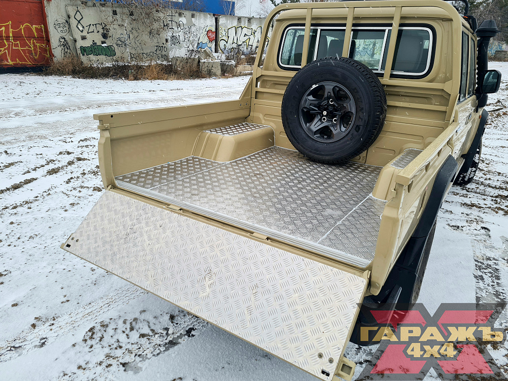 Toyota Land Cruiser 79 для охоты